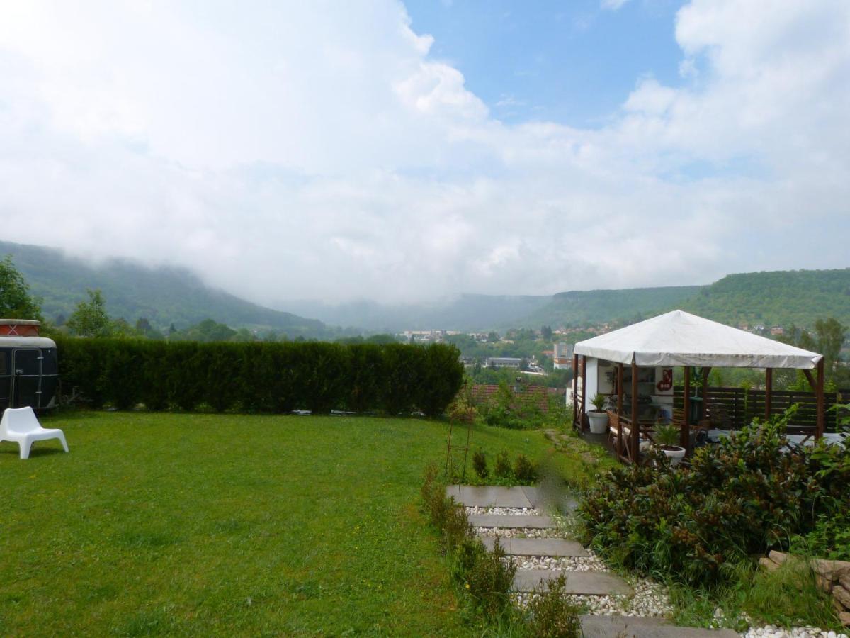 B&B Les Hauts D'Ornans Eksteriør billede